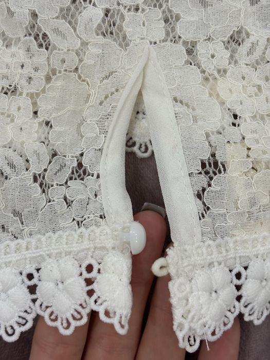 Мереживна блуза