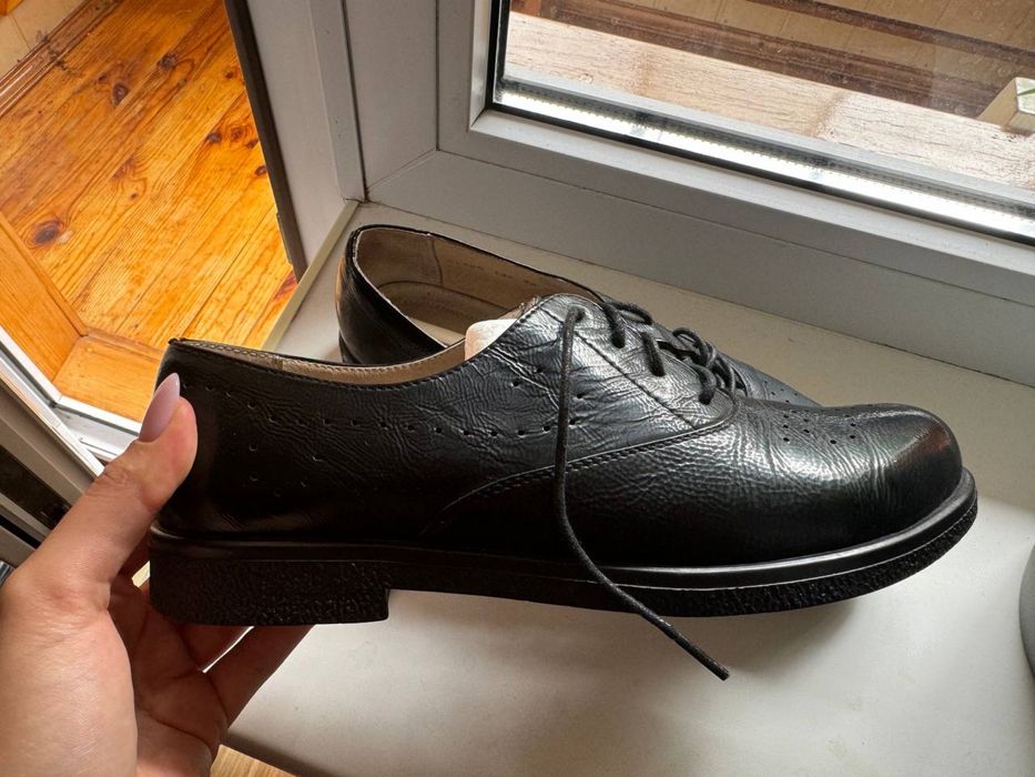 Продам женские лоферы