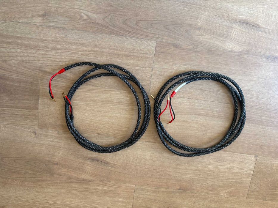 Pełny zestaw Hi-fi audio / Lyngdorf / Davis acoustics