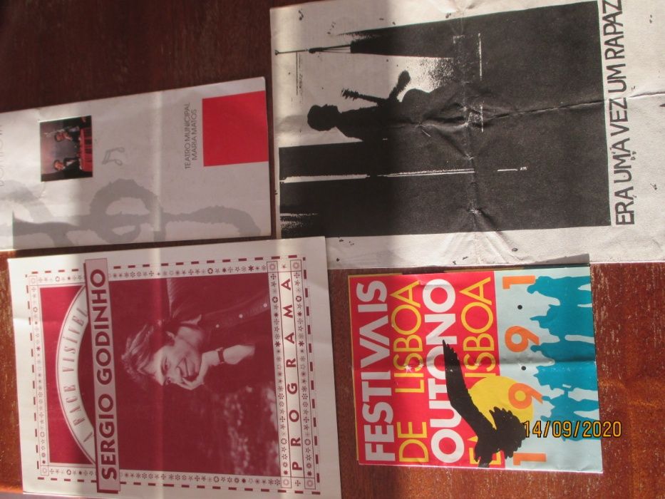 Bilhetes e programas antigos de concertos