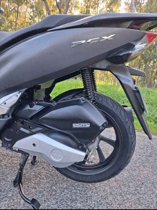 Vendo ou troco pcx por cb 125 f