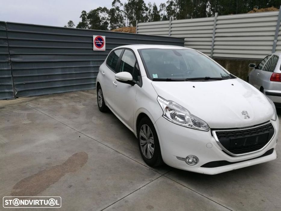 Peugeot 208 1.6 hdi de 2016 para peças