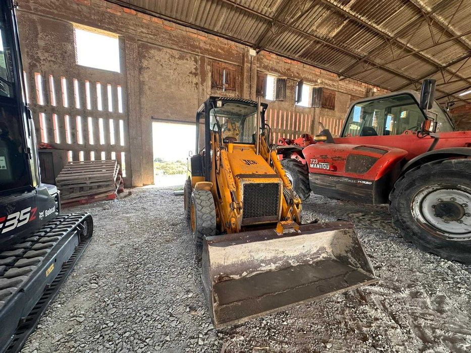 JCB 1CX somente 1800H