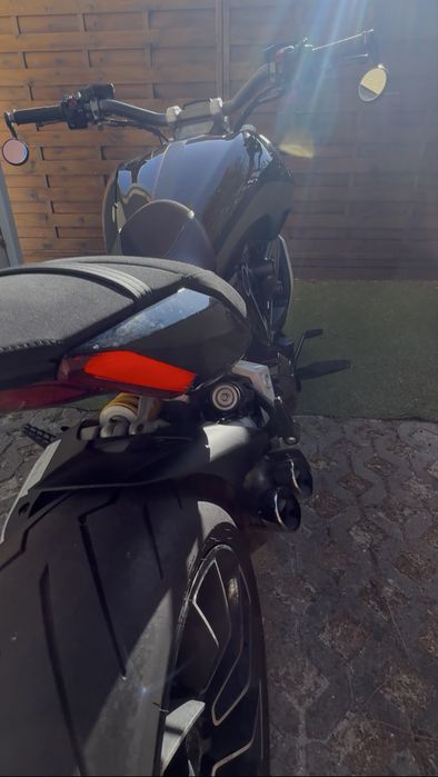 Ducati XDiavel S 1260cc (Nacional) - 7.690 km - Estado de Exposição (Guardada em Estúdio)
