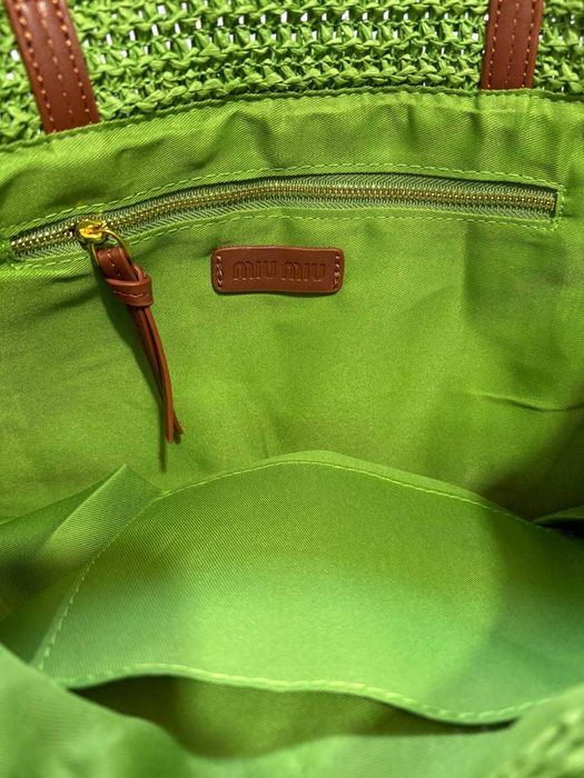 Bolsas de senhora para o verão Miu Miu