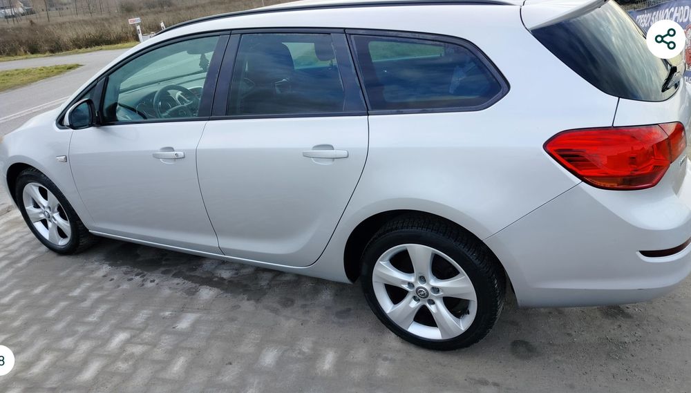 Opel Astra j 1,7 dizel