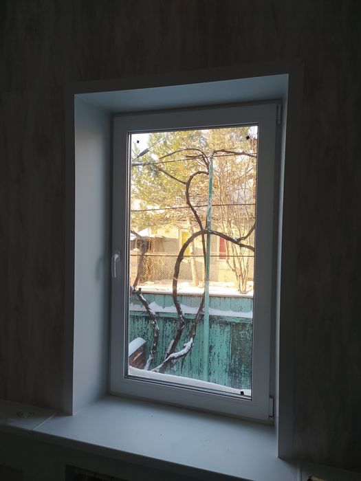 Монтаж окон и межкомнатных дверей