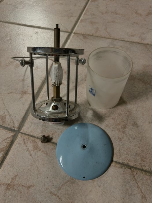Lanterna a gás para campismo
