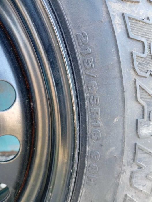 Запаска Докатка Bridgestone R16 5x114,3 DIA 66.1 Nissan X-Trail T30