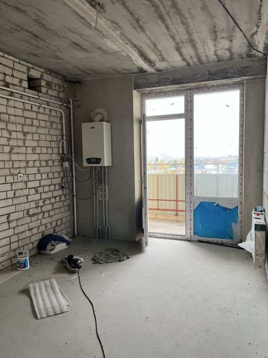 Продаж 2-кім квартири  у новому заселеному будинку. 60 м2. Підходить під Є оселя