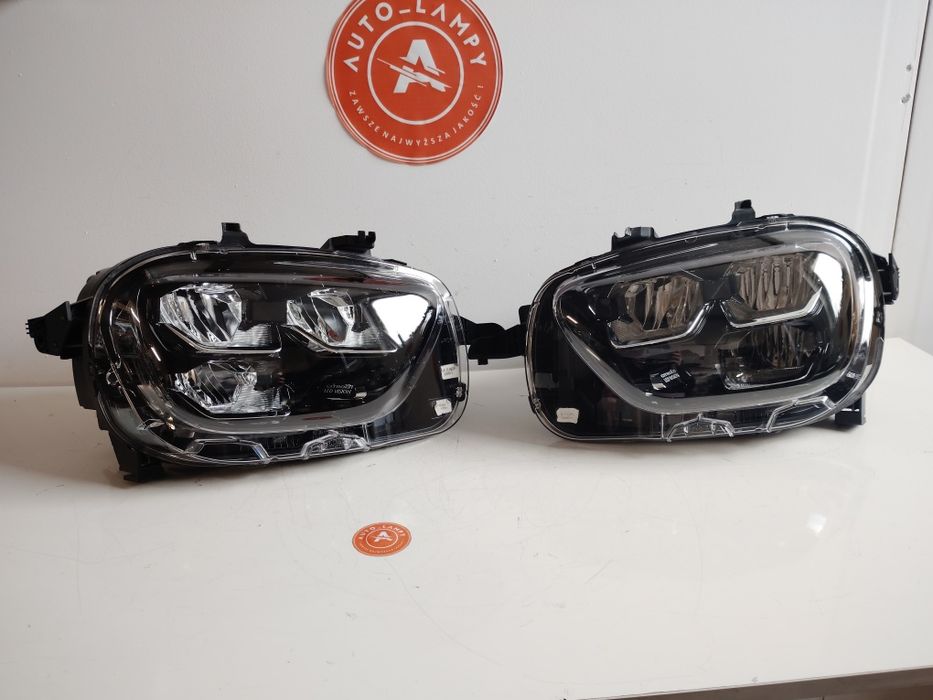 Lampa przednia prawa lewa Citroen C3 3 lift Europa Komplet