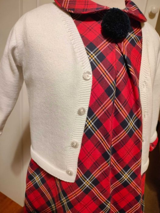 Vestido e casaquinho 12 meses