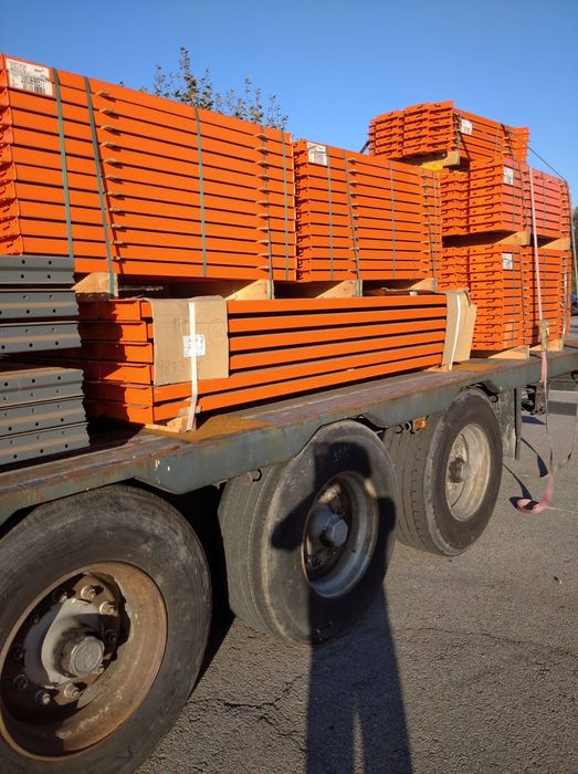 Racks  estantes  prateleiras  metalicas