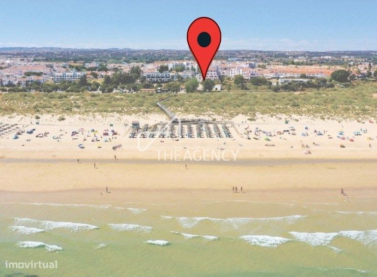 Estúdio Moderno a 1 Minuto da Praia | Manta Rota