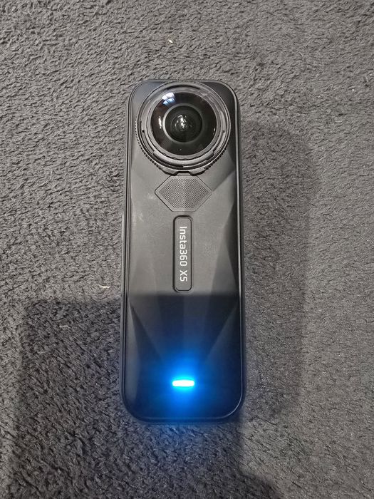 Insta 360 X5 8K 360 Action Cam Como Nova