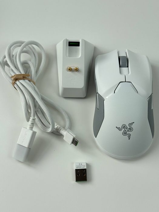 Бездротова комп'ютерна миша Razer Viper Ultimate Wireless White