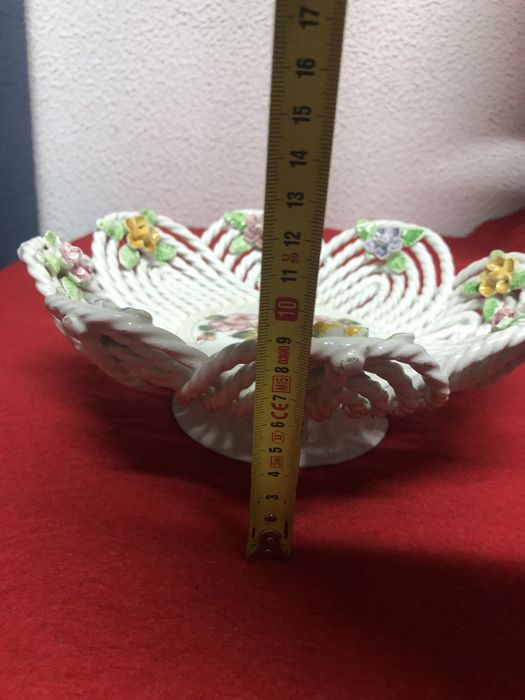 Taça decorativa muito antiga