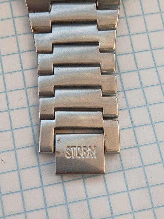 Часы Storm винтажные