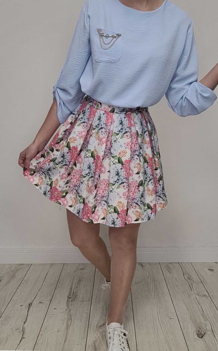 NOWA Spódniczka WŁOSKA w kwiaty plisowana na gumce r. UNI