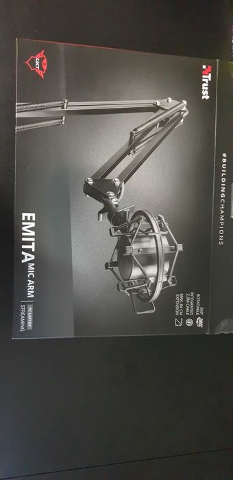 Braço articulado emita