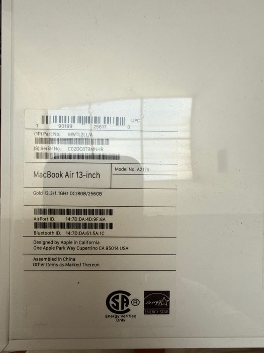 Apple MacBook Air 13” 2020 Gold | i3 | 8GB | 256GB SSD | Новый