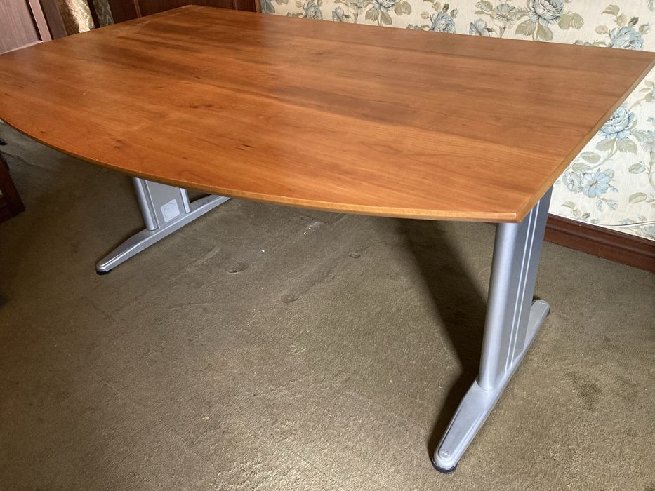 Secretária 1600 cerejeira