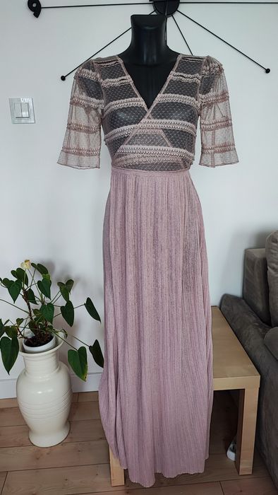 Długa sukienka Zara