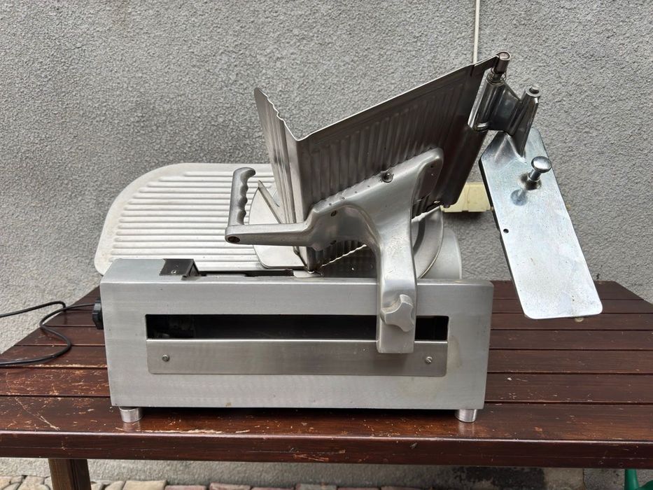 Krajalnica żywności Ma-Ga 612P