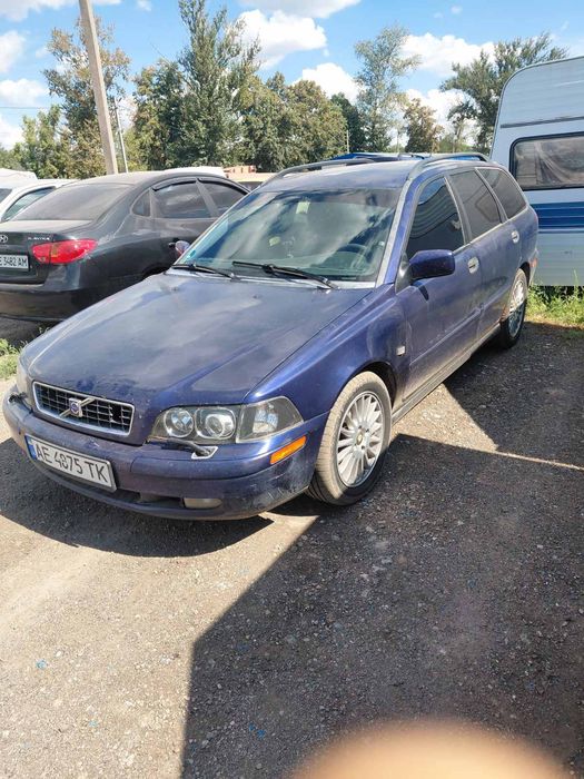 Volvo V40 2.2 turbo diesel