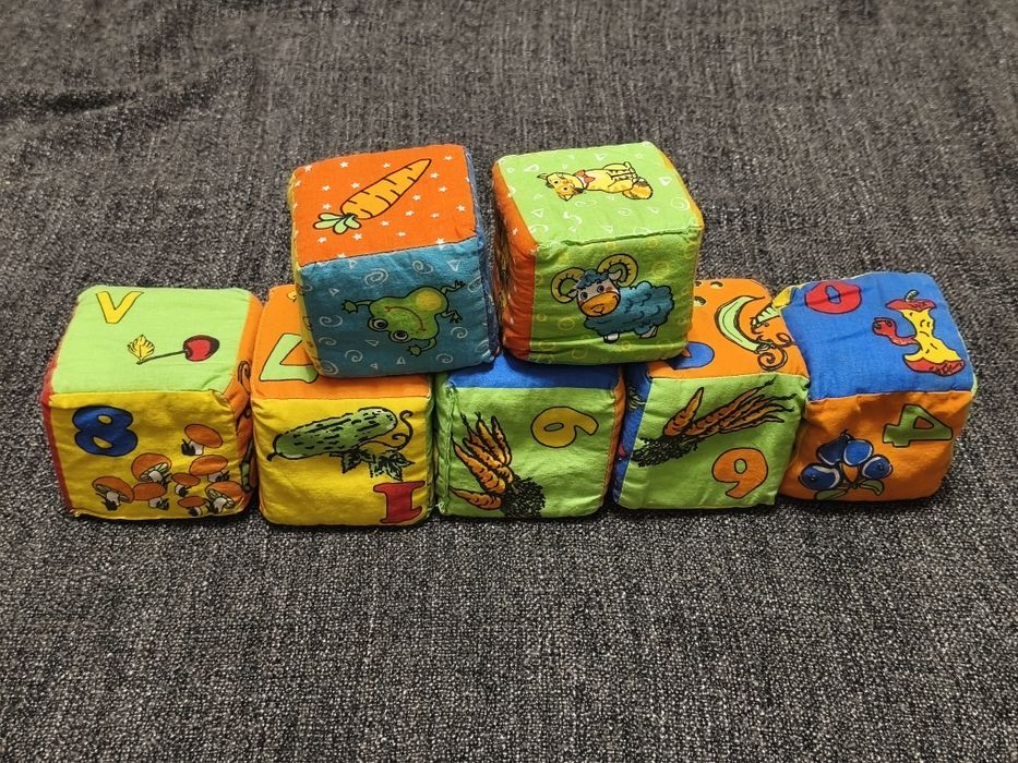 Кубики дитячі іграшки