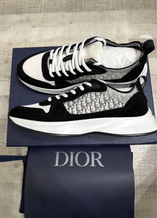 Ténis Dior B24 Oblique - Preto/Branco