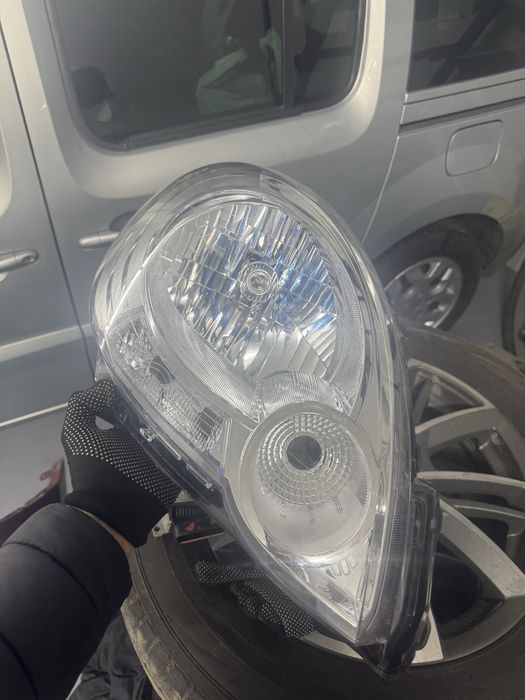 Оригінальна передня права фара Renault Kangoo 2 2008-2013