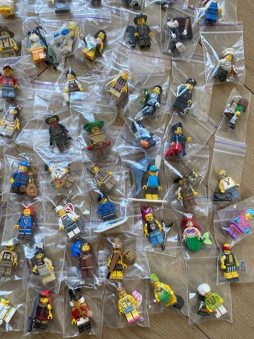 Lego minifigures series мініфігурки