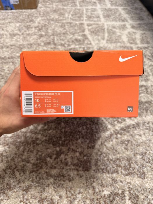 Кросівки жіночі Nike W Flex Experience Rn 12