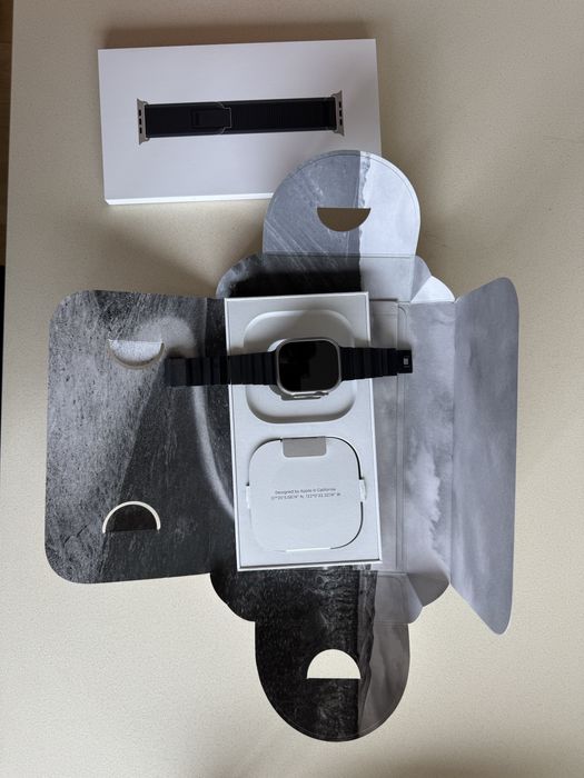 Apple watch ultra 2 titanium