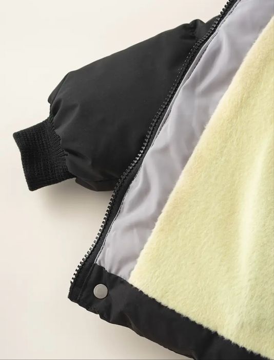 Дитяча зимова курточка, підійде як хлопчику так і дівчинці