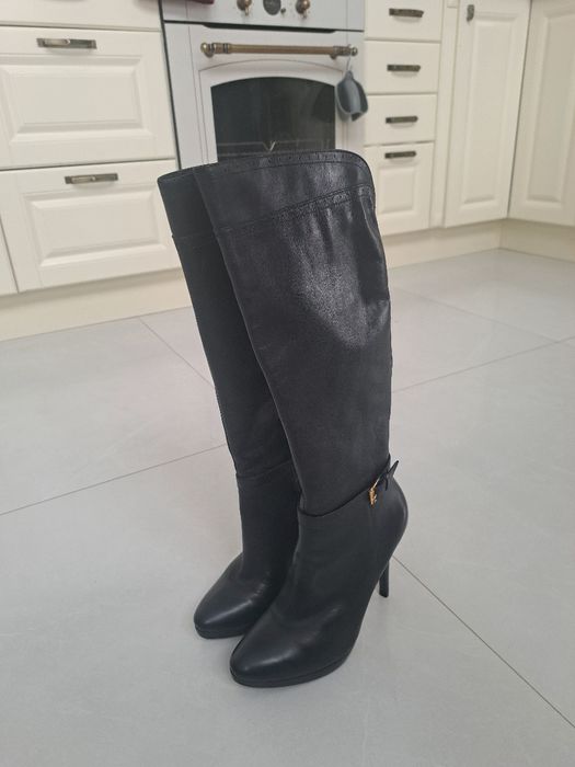 Kozaki czarne na szpilce