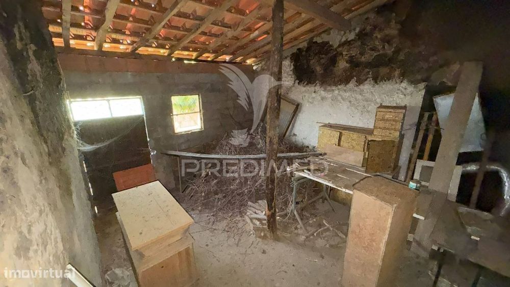 Moradia Com Terreno E Espaço Exterior – Brinço, Macedo De Cavaleiros
