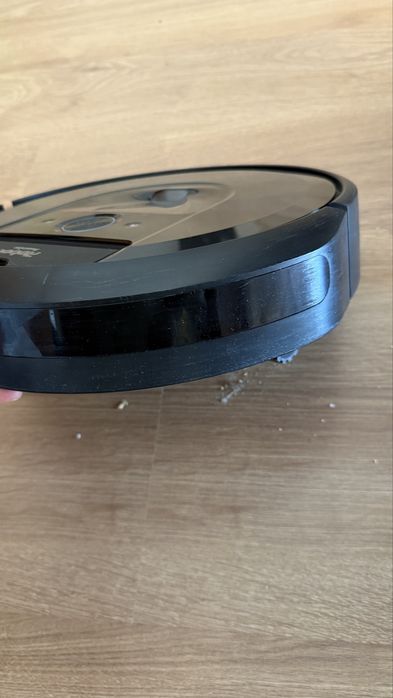 iRobot Roomba i7 + Clean Base | Base Auto-Esvaziamento + Filtros