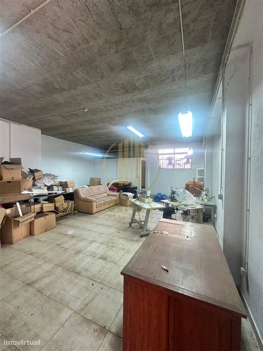 Armazém  Venda em Castelões,Vila Nova de Famalicão