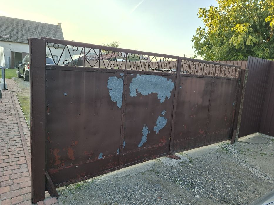 Sprzedam bramę  wymiar ok 4×1.60