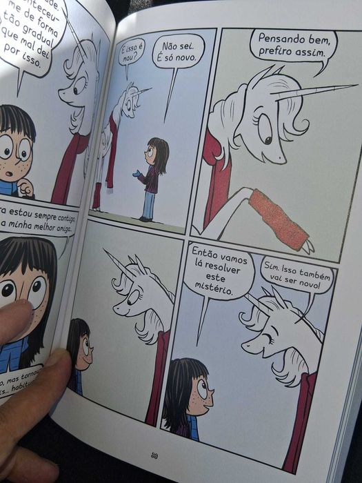 livro infantil "Bia e o Unicórnio na Tempestado Mágica"