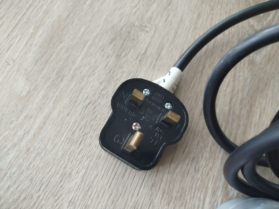 Listwa zasilająca, z bezpiecznikiem, 13A, 230 V, 6 wtykowa Typ G, bryt