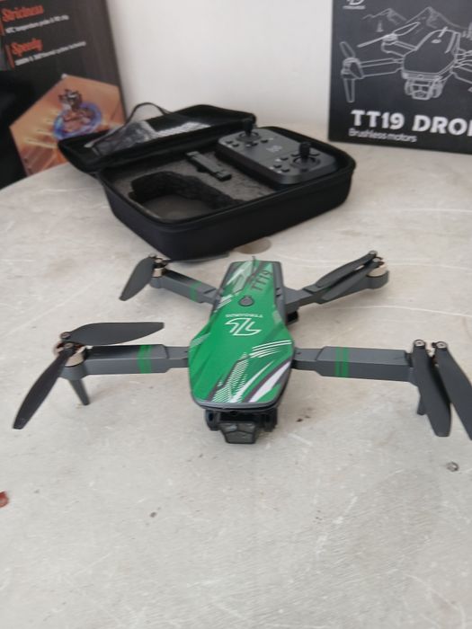 Bezszczotkowy  dron Ttroards TT19.
