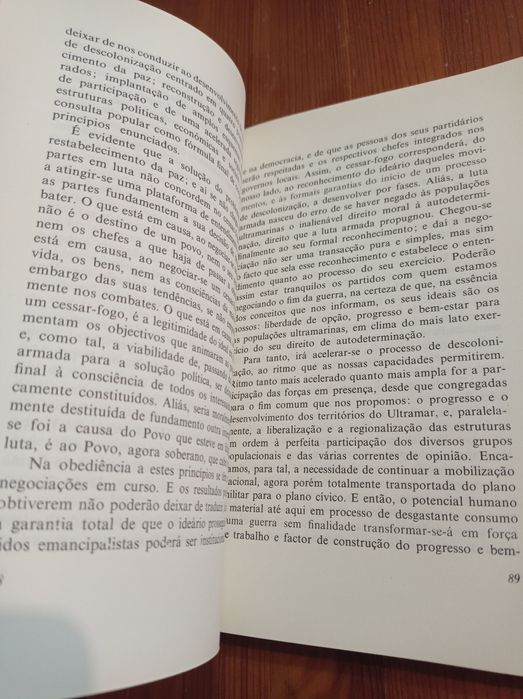 Ao serviço de Portugal - António de Spínola