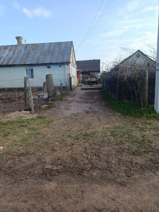 Продам будинок в житловому стані