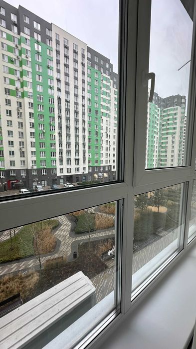 Продаж однокімнатної квартири з ремонтом в новобудові Ірпеня, парк