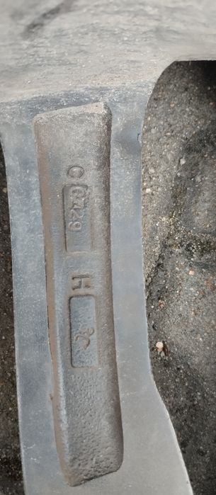 Sprzedam felgi 21/30/285 pochodzą z s6