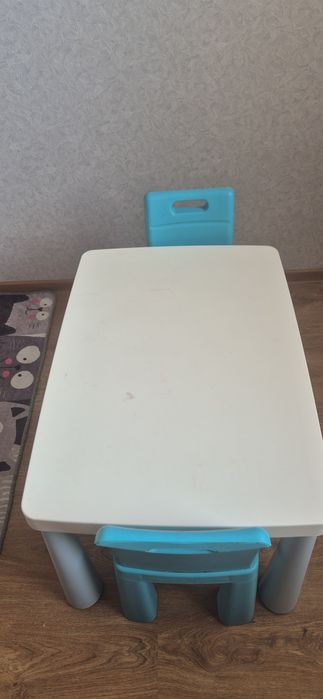 Детский стол и стульчик Ikea Mammut