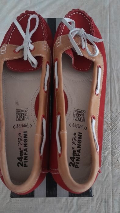 Продам мокасины новые кожаные